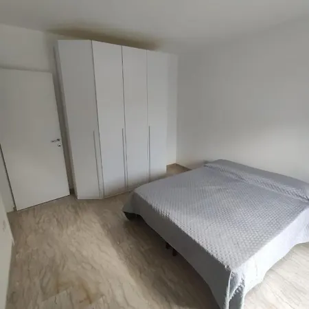 Casa Regina Pagis *