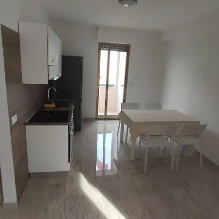 Casa Regina Pagis Monopoli